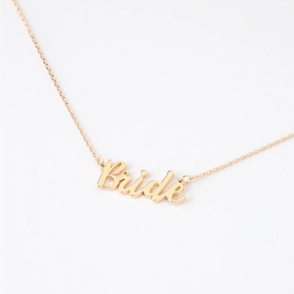 Lulu’s Bride Necklace